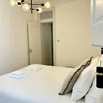 Santa Justa Bedrooms Vendégház Lisboa